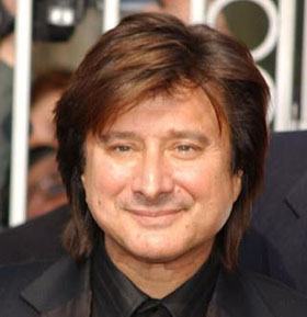 Hamarosan visszatérhet az AOR színtérre Steve Perry