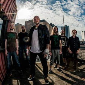 Dupla Soilwork albummal indul a tavasz, itt a borító és a dallista