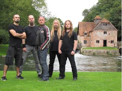 Underground szupergrouppal tér vissza a Nevermore, a Testament és a Forbidden volt gitárosa