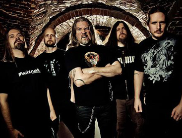 Jens Kidman kartonmásával lépett színpadra a Meshuggah Atlantában és Charlotte-ban