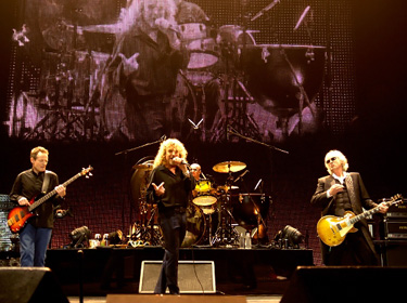 Plant 2014-ben mégis benne lenne egy Led Zeppelin turnéban?