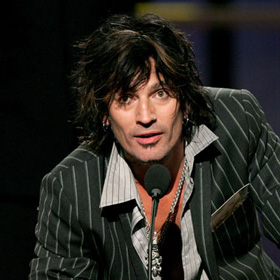 Tommy Lee nemet mond a 200 ezer forintos meet-and-greetekre