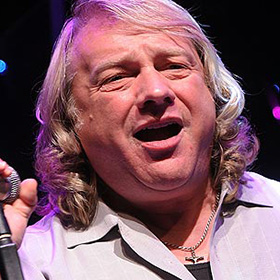Felesleges Lou Gramm és a Foreigner tartós összeborulásában reménykedni