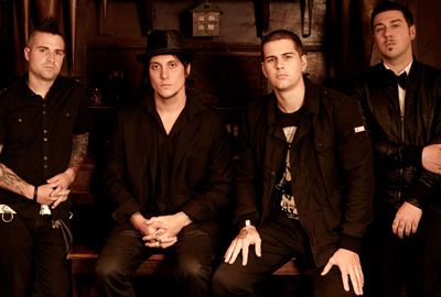 Hallgass bele a készülő Avenged Sevenfold lemezbe!