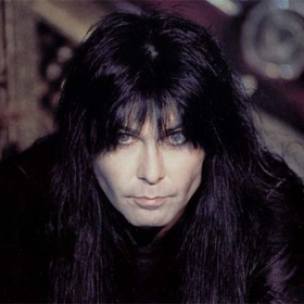 Blackie lábtörése miatt minden aktuális koncertet törölt a W.A.S.P.