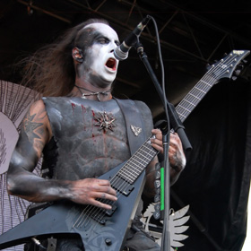 Burzum + New Order + Killing Joke = új Behemoth