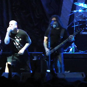 A Slayerrel játszotta Görögországban a Fucking Hostile-t Phil Anselmo