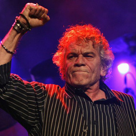 Nazareth: összeesett a színpadon Dan McCafferty