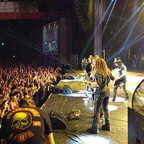 Megadeth: közös Cold Sweat Slash, Zakk Wylde, Jason, Vinnie Paul és Draiman társaságában