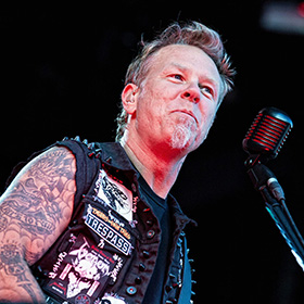 Ma 50 éves James Hetfield