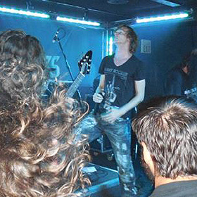 Minden bizonnyal kirúgta énekesét a Vicious Rumors