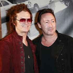 Lennon fiával énekel duettet új lemezén Glenn Hughes