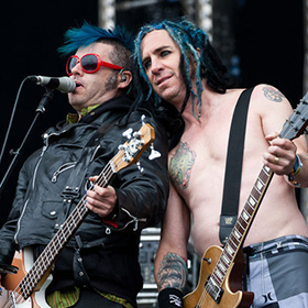 A NOFX is tiszteletét teszi a Soroksári úton