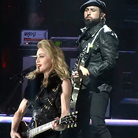 A Prong gitárosa tanította meg Madonnának a Pantera riffjeit