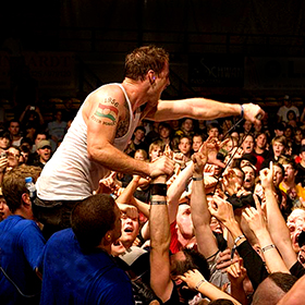 A Skid Row mellett az Ignite is jön a FEZEN-re