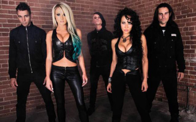 Logan Maderrel készül a kettes Butcher Babies