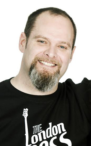 Joel McIver: „A legtöbben örülnek neki, ha könyvet írsz róluk”