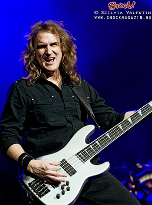 0225mega01