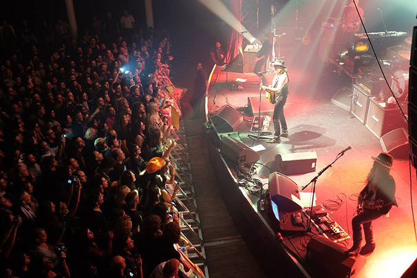 0714sambora02