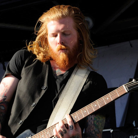 Rock’n’rollerektől igazolt új gitárost a Devildriver