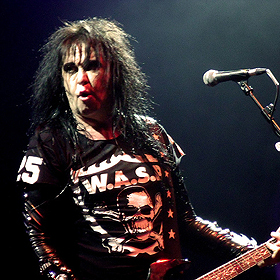 Nyár végén jön az új W.A.S.P.