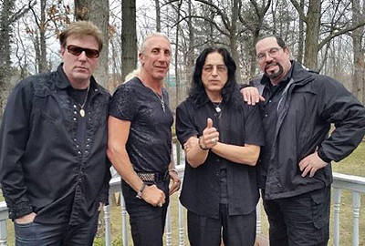 Egyelőre beugró dobossal megy tovább a Twisted Sister