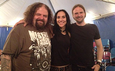Liquid Graveyard: egy lemezen Walker, Embury és Barker