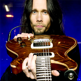 Befejezte rég várt szólóalbuma munkálatait Myles Kennedy