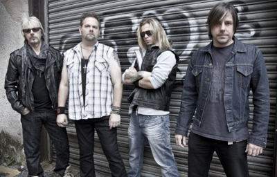 Új album a Metallica egyik példaképétől