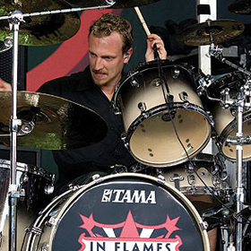 Búcsút intett az In Flamesnek Daniel Svensson