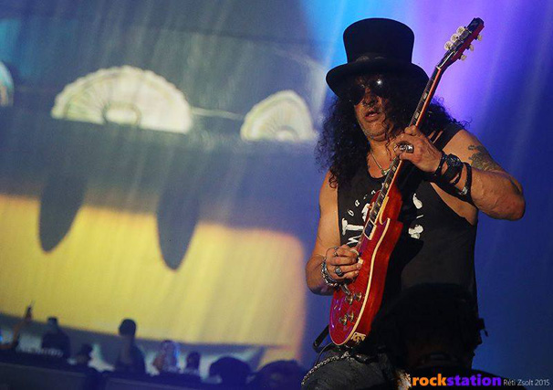 0703slash3