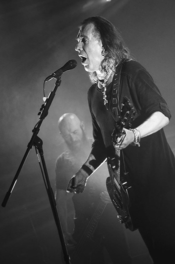 New Model Army, Vágtázó Halottkémek, Kretens - Budapest, 2017. március 10.