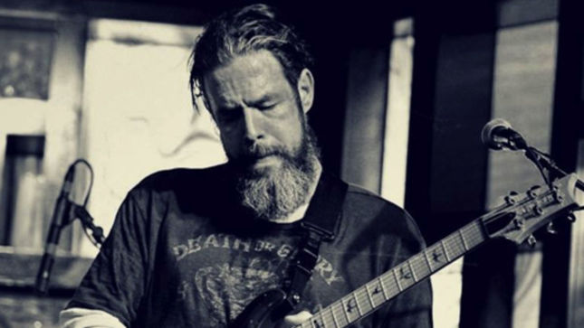 Végighallgatható a Saigon Kick gitárosának új EP-je