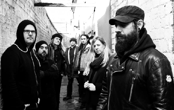 Meghallgatható az ismét Magyarországra készülő Crippled Black Phoenix új minialbuma