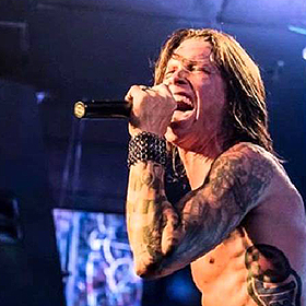 Aerosmith-tribute-ból szerzett új énekest a Lynch Mob