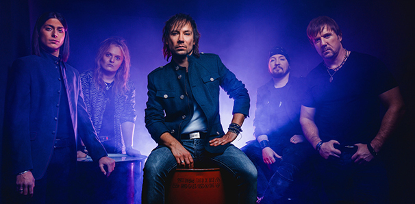 Shout It Out: új dal a Stardusttól