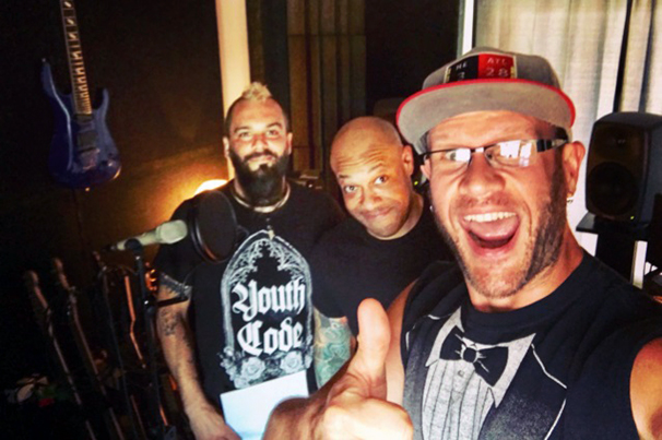 Howard Jones is vendégeskedik majd a Killswitch Engage új albumán