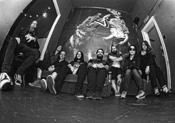 Meghallgatható a Crippled Black Phoenix új nagylemeze, októberben újabb magyar koncert