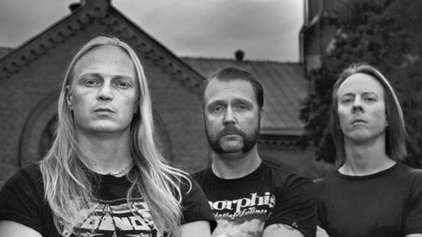 Új dalt mutatott be a finn death metal egyik legrégebbi bástyája
