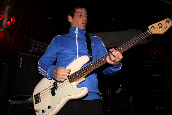 Elhunyt Todd Youth