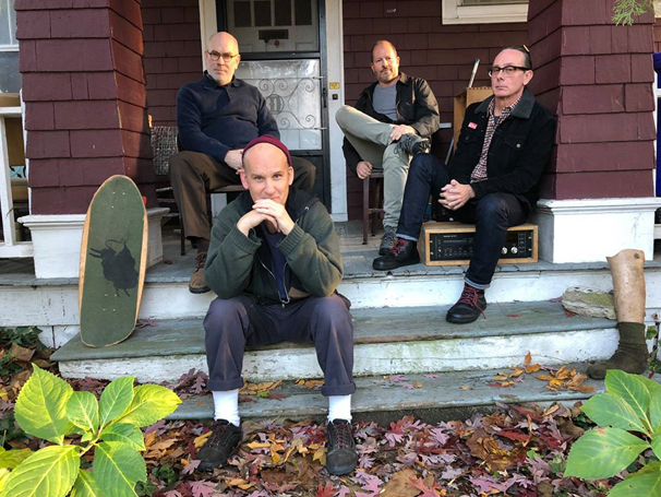 Nem alakul újjá a Minor Threat