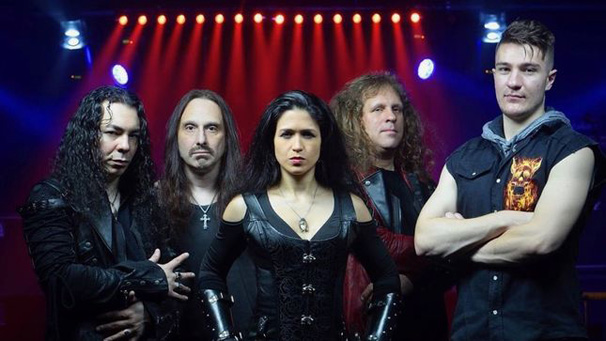 Flames Of Fury: énekesnős heavy metal Mike LePonddal