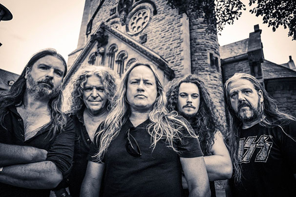 Saját régi klasszikusait dolgozta fel új lemezén a NWOBHM-kulthős Tank