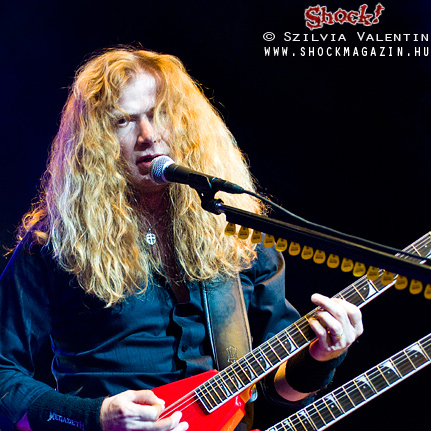 Torokrákot diagnosztizáltak Dave Mustaine-nél