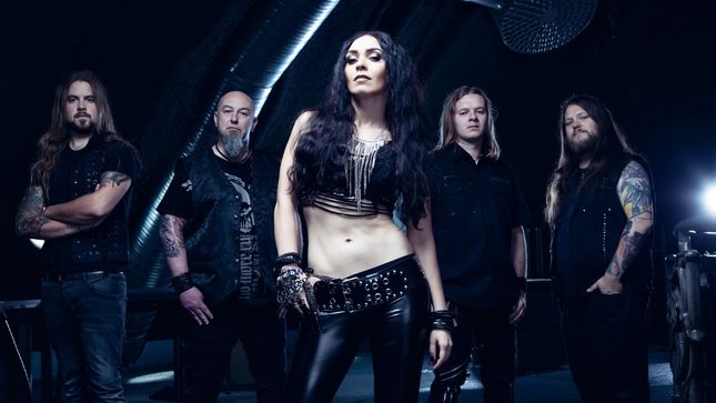 Érkezik az új Crystal Viper, két számot is bemutattak a lemezről