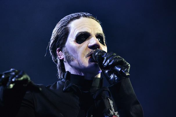 Ghost: „Az arénákat és a csarnokokat nehéz és kényelmetlen ugrás választja el egymástól”
