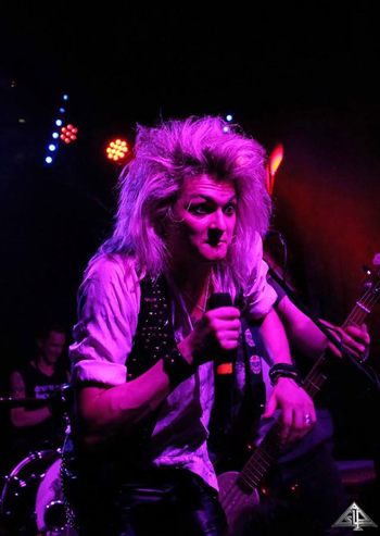 Kissin’ Dynamite, John Diva And The Rockets Of Love, Sniffyction - Budapest, 2019. április 18.