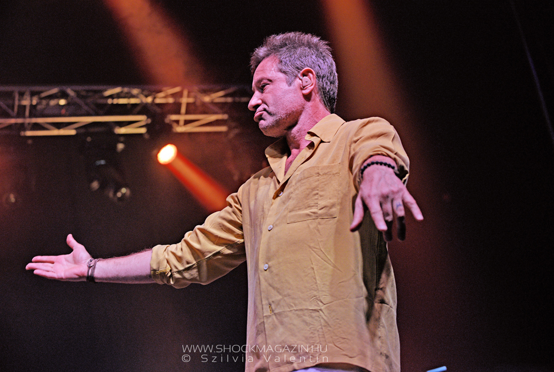 david_duchovny_k_2019_05