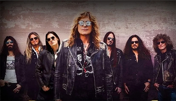Whitesnake: tagcsere és magyar állomás a búcsúturnén