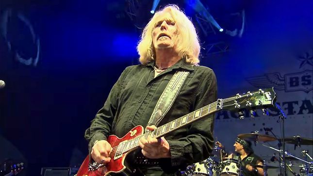 Otthagyja a Black Star Riders sorait Scott Gorham